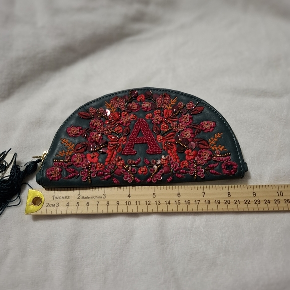 Anthropologie Anna Harlow Russo Monogram A Clutch Beaded Sequin Leather Green - Picture 11 of 12